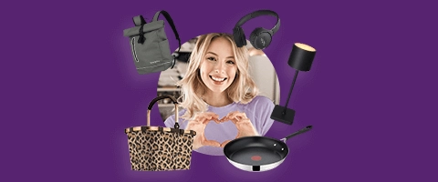 Moderne Lifestyle-Produkte: Kopfhörer, Taschen, Lampe, Pfanne und lächelnde Frau.
