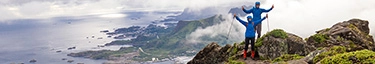 Atemberaubende Bergwanderung mit Panoramablick auf die Küste. Abenteuer erleben!