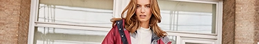 Moderne Outdoor-Mode: Stilvolle Jacke für urbane Abenteuer.